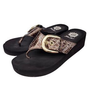 Yellow Box Geri Crocodile Print Thong Sandals Womens 6.5 Brown Gold Buckle